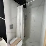 Vespista Boutique * Скиатос