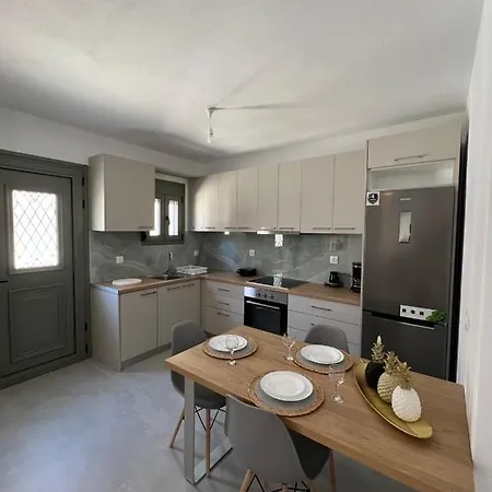 Apartment Vespista Boutique Skiathos Town