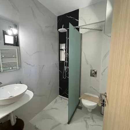 Vespista Boutique Apartment Skiathos Town