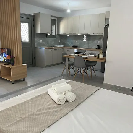 Vespista Boutique Apartment Skiathos Town